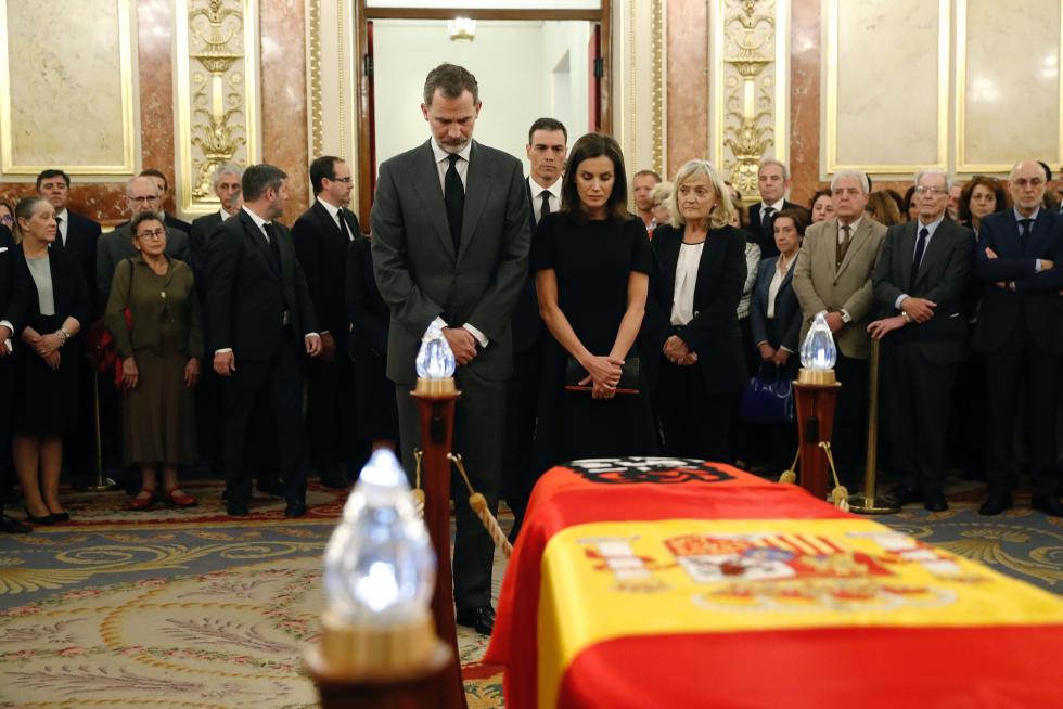 El Congreso despide a Alfredo Pérez Rubalcaba.