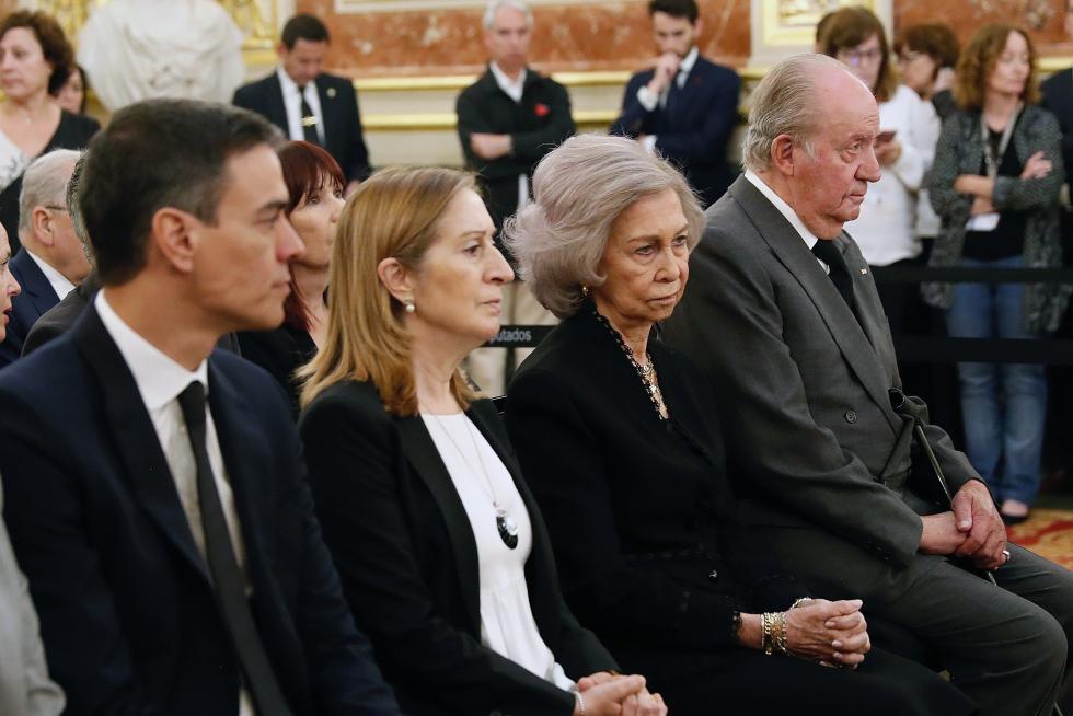 Homenaje a Alfredo Pérez Rubalcaba en el Congreso