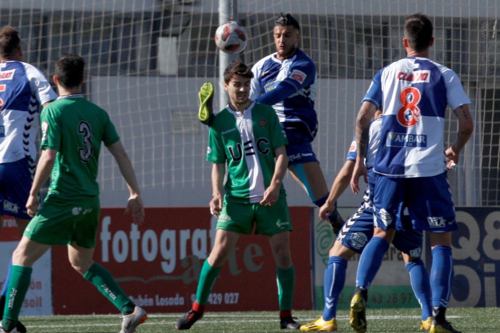 Fútbol. Segunda B- CD Ebro vs. Cornellá.
