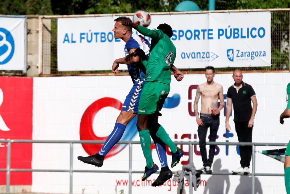 Fútbol. Segunda B- CD Ebro vs. Cornellá.