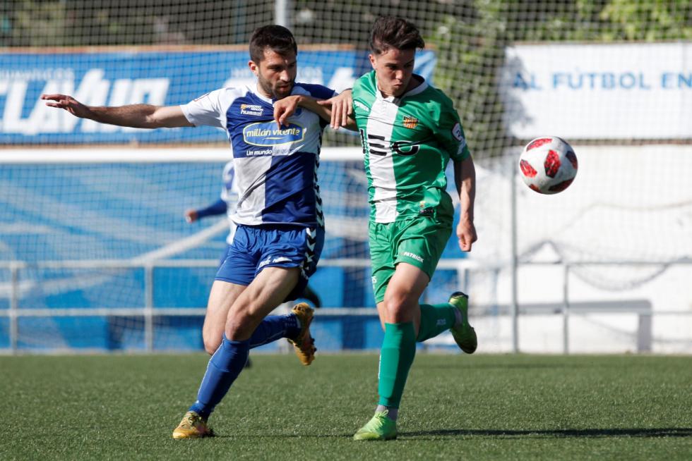 Fútbol. Segunda B- CD Ebro vs. Cornellá.
