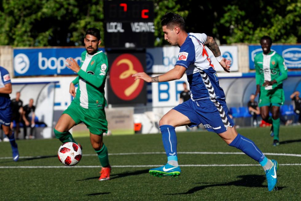 Fútbol. Segunda B- CD Ebro vs. Cornellá.