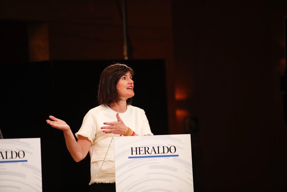 Elena Allué, candidata del PAR al Ayuntamiento de Zaragoza.