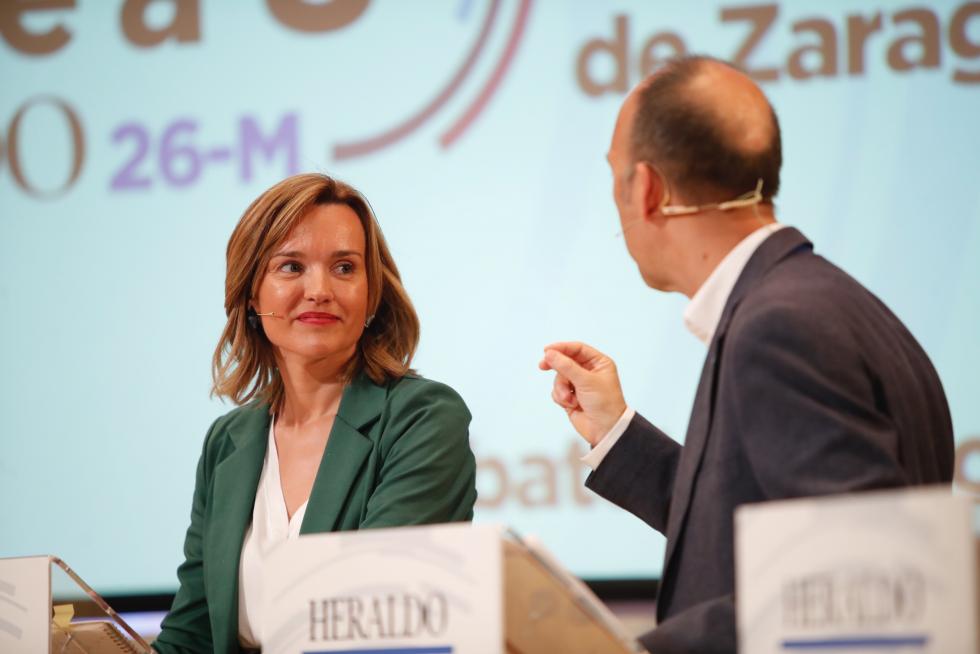 Pilar Alegría y Carmelo Asensio.
