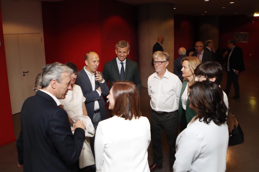 Minutos previos antes del debate municipal de Heraldo de Aragón.