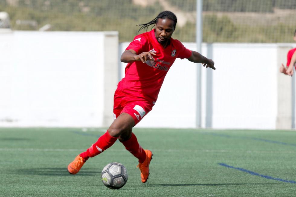 Fútbol. Regional Preferente- Zaragoza 2014 vs. Altorricón.