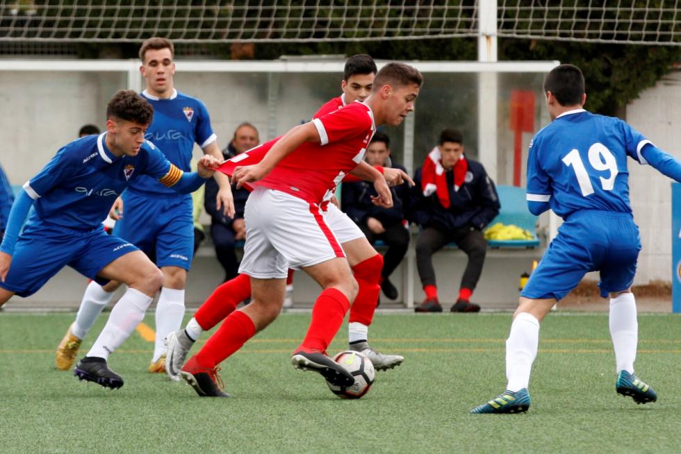 Fútbol. LNJ- Valdefierro vs. Hernan Cortés.