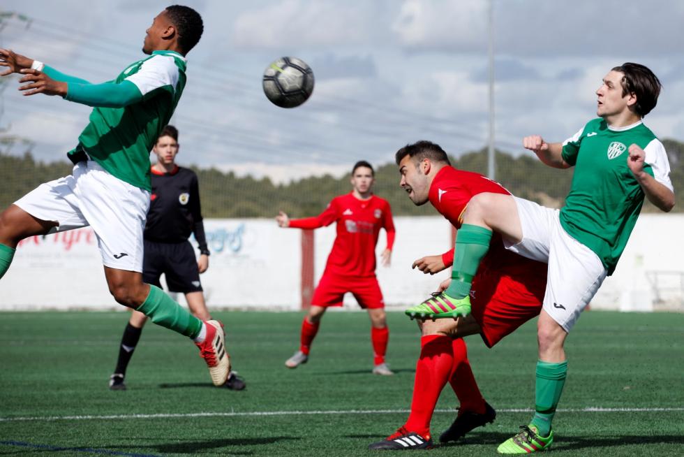 Fútbol. Regional Preferente- Zaragoza 2014 vs. Altorricón.