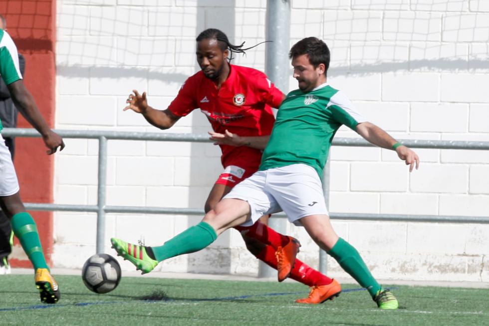 Fútbol. Regional Preferente- Zaragoza 2014 vs. Altorricón.