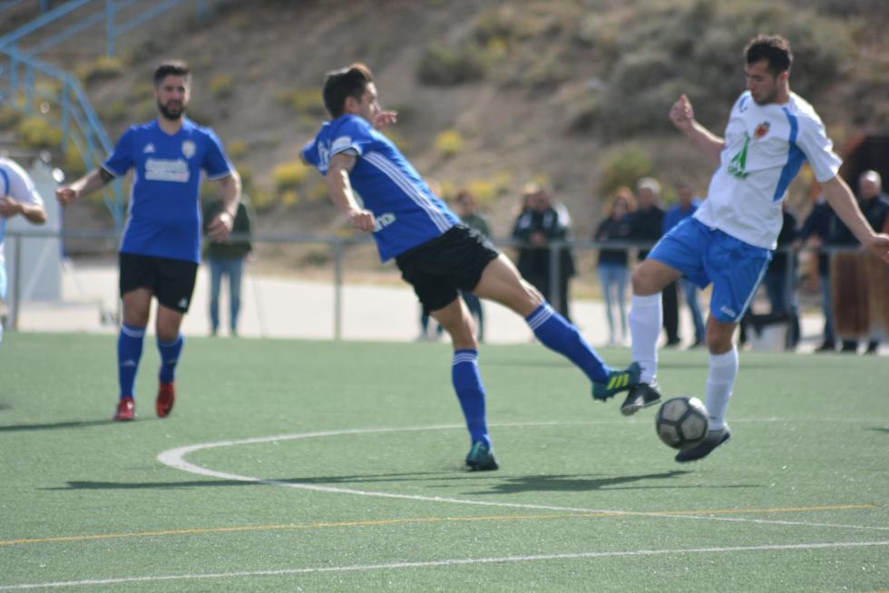 Fútbol. Regional Preferente- Fuentes vs. Caspe.