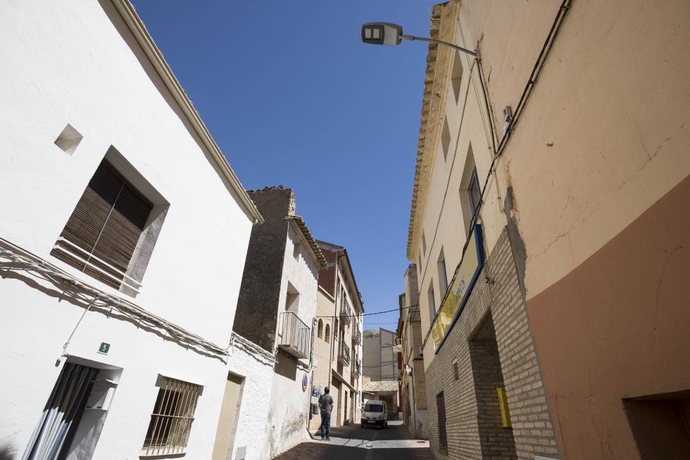 El municipio, que incluye el barrio de Santa Fe y está muy próximo a Zaragoza, es un saludable hervidero cultural y cuenta con firmas punteras en el terreno del molde y la grafía térmica.