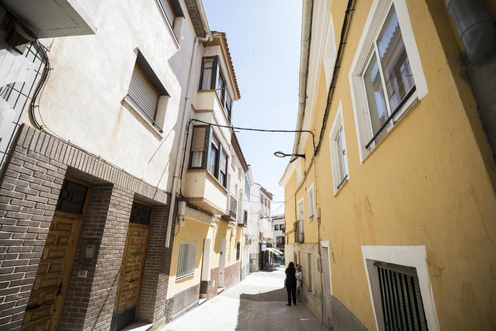 La producción frutal del municipio es célebre en toda España, y el ingenio de sus emprendedores combina la vocación de servicio con la calidad de los productos de naturaleza artesanal.