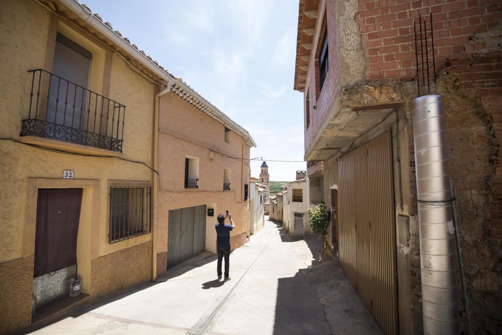 El municipio, que vive una situación esperanzadora en el sector primario, adolece sin embargo de conexiones adecuadas por carretera y tiene problemas de señal móvil e internauta.