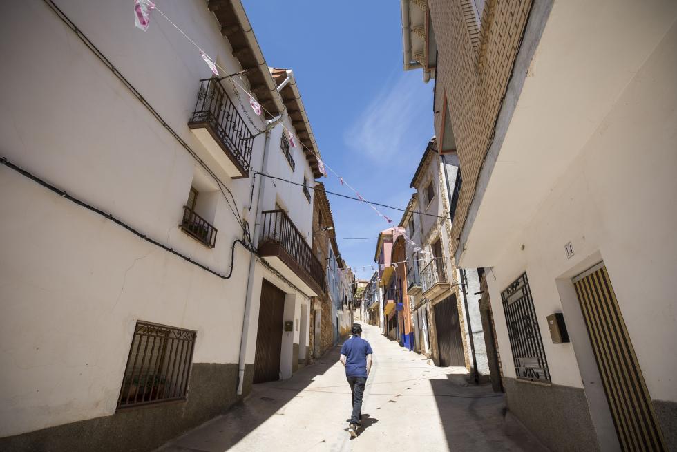 El municipio, que vive una situación esperanzadora en el sector primario, adolece sin embargo de conexiones adecuadas por carretera y tiene problemas de señal móvil e internauta.