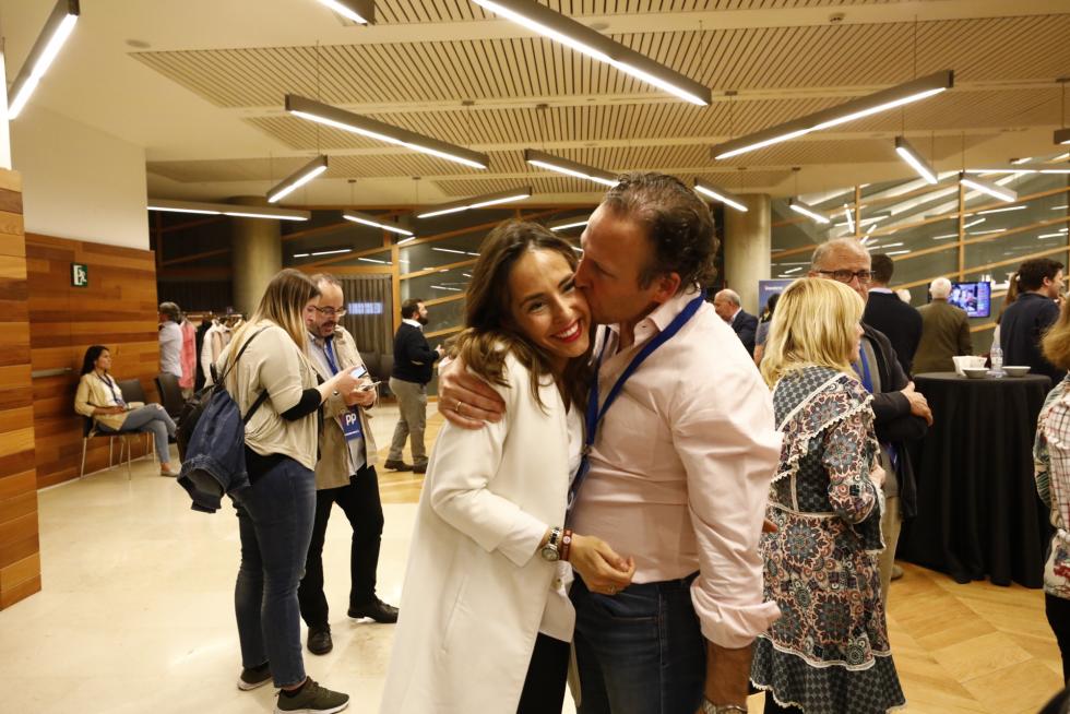 Imágenes de la votación para las Elecciones Generales en la Comunidad