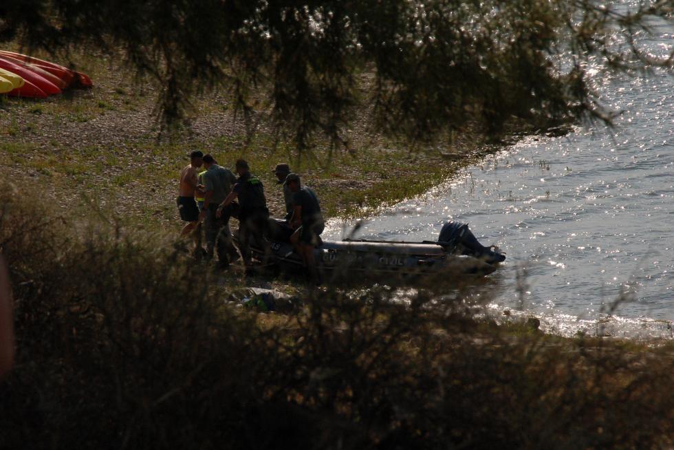 Rescate de los pescadores desaparecidos en Mequinenza