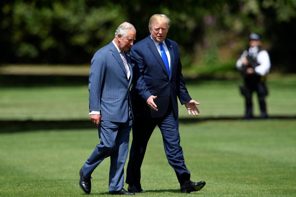Trump viaja a Londres en medio de la polémica con su alcalde.
