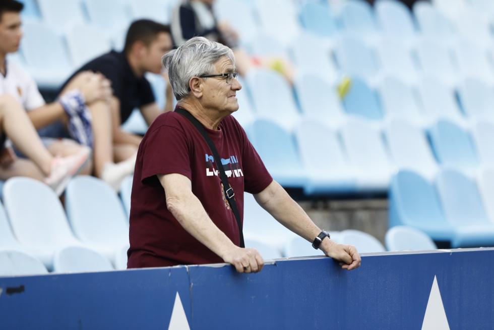Imágenes de los aficionados en el partido del Real Zaragoza contra el Numancia.