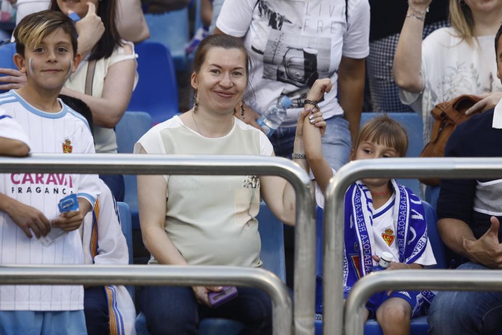 Imágenes de los aficionados en el partido del Real Zaragoza contra el Numancia.