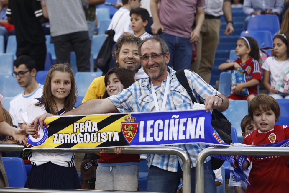 Imágenes de los aficionados en el partido del Real Zaragoza contra el Numancia.