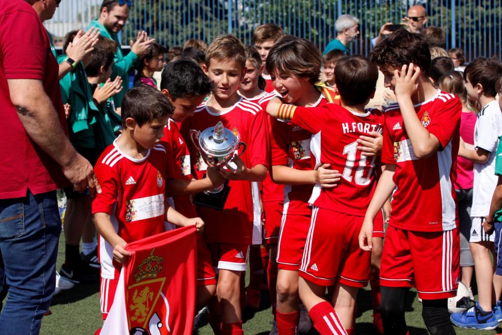 Final. Aragón Benjamín. Amistad vs. Stadium Casablanca.