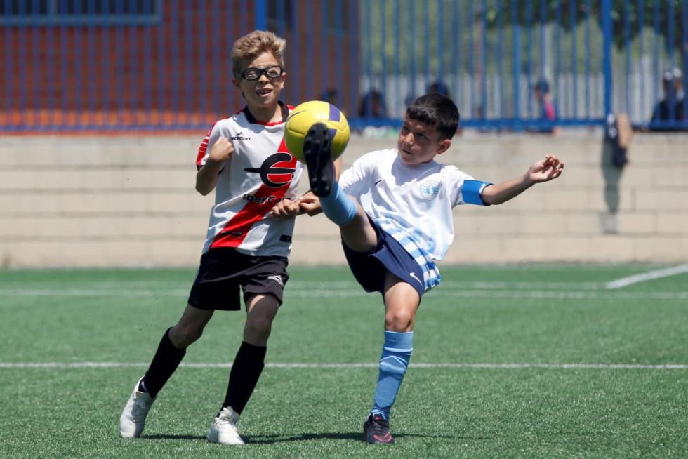 Final. 2ª Benjamín- Racing Zaragoza vs. Ríver Monzón.