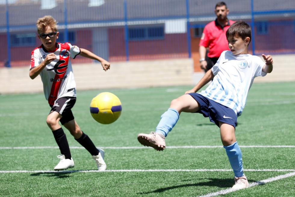 Final. 2ª Benjamín- Racing Zaragoza vs. Ríver Monzón.
