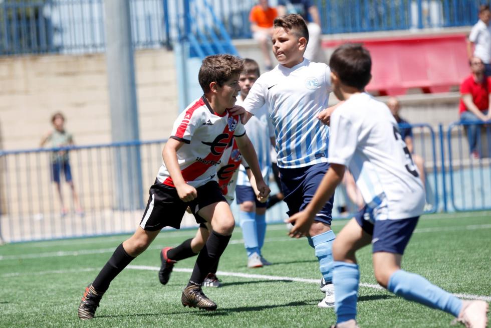 Final. 2ª Benjamín- Racing Zaragoza vs. Ríver Monzón.