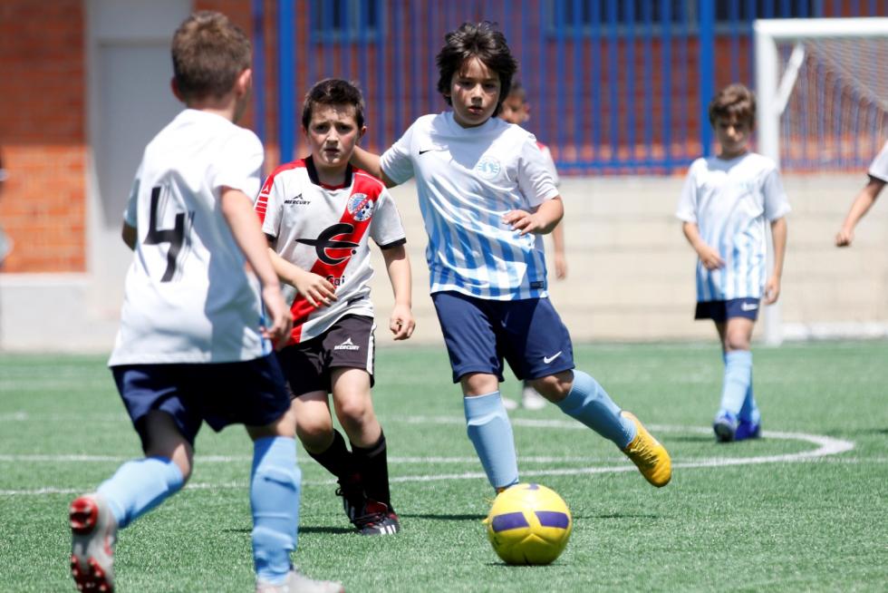 Final. 2ª Benjamín- Racing Zaragoza vs. Ríver Monzón.