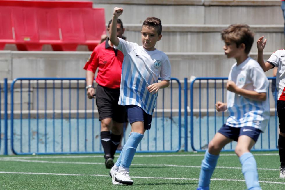 Final. 2ª Benjamín- Racing Zaragoza vs. Ríver Monzón.