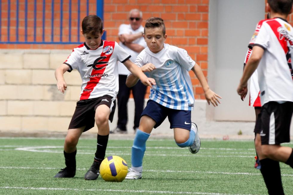 Final. 2ª Benjamín- Racing Zaragoza vs. Ríver Monzón.