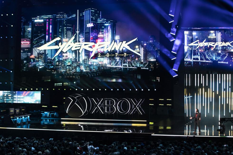 Los Angeles (United States), 09/06/2019.- Executive vice-president of Gaming at Microsoft Phil Spencer delivers a speech during the Microsoft Microsoft Xbox 2019 Briefing at the Microsoft Theater in Los Angeles, California, USA, 09 June 2019. This event occured ahead of the Electronic Entertainment Expo (E3) which runs from 11 to 13 June 2019. (Estados Unidos) EFE/EPA/ETIENNE LAURENT Microsoft XBox 2019 briefing in Los Angeles