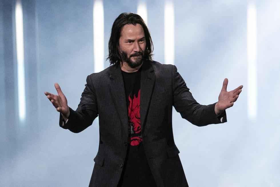Los Angeles (United States), 09/06/2019.- Canadian-American actor Keanu Reeves appears on stage to present to the new game franchise 'Cyberpunk 2077' during the Microsoft Microsoft Xbox 2019 Briefing at the Microsoft Theater in Los Angeles, California, USA, 09 June 2019. This event occured ahead of the Electronic Entertainment Expo (E3) which runs from 11 to 13 June 2019. (Estados Unidos) EFE/EPA/ETIENNE LAURENT Microsoft XBox 2019 briefing in Los Angeles