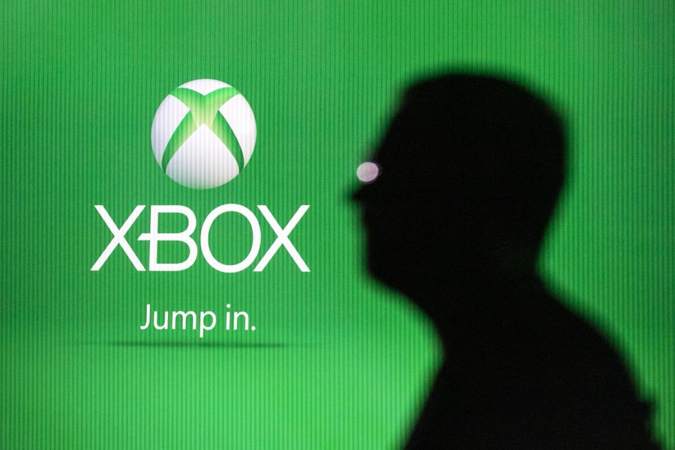 Los Angeles (United States), 09/06/2019.- A giant screen announces the new features of the 'Xbox Game Pass' during the Microsoft Microsoft Xbox 2019 Briefing at the Microsoft Theater in Los Angeles, California, USA, 09 June 2019. This event occured ahead of the Electronic Entertainment Expo (E3) which runs from 11 to 13 June 2019. (Estados Unidos) EFE/EPA/ETIENNE LAURENT Microsoft XBox 2019 briefing in Los Angeles