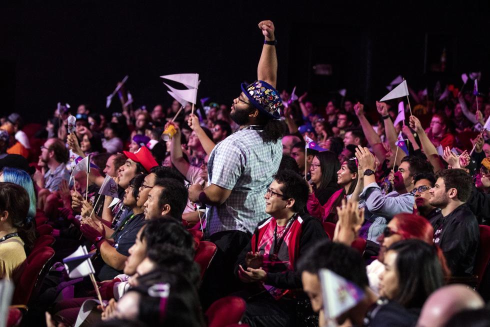 Los Angeles (United States), 08/06/2019.- Spectators react during the Nintendo Battle of the Best at the Theater at Ace Hotel in Los Angeles, California, USA, 08 June 2020. Nintendo's Battle of the Best will see three competitions held in one day, which will see competitors fight it out in Mario Maker 2, Splatoon 2 and Super Smash Bros. Ultimate. (Estados Unidos) EFE/EPA/ETIENNE LAURENT Nintendo Battle of the Best- E3