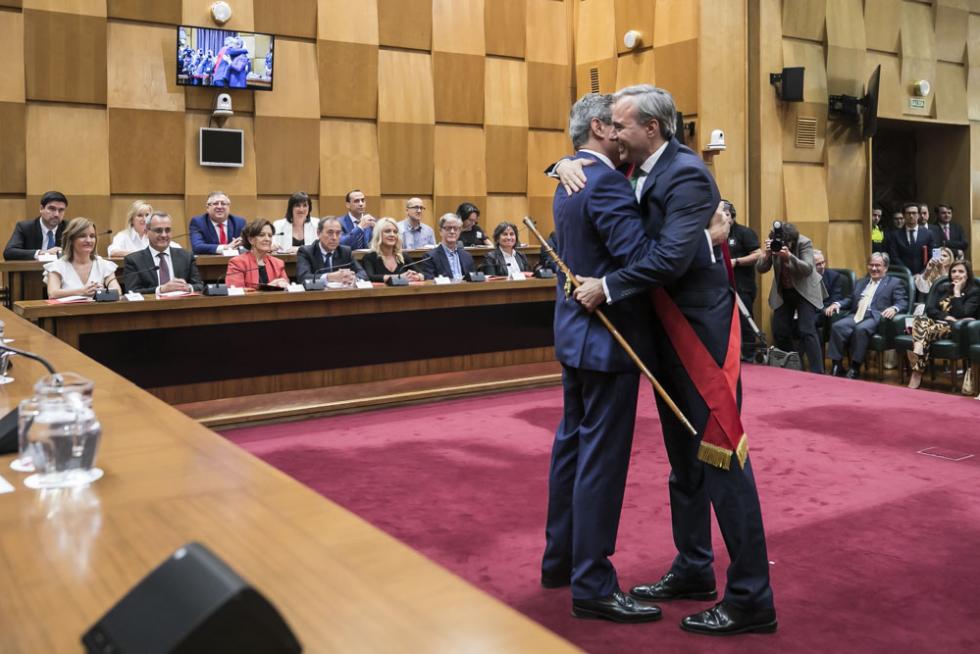 Imágenes del pleno de investidura en Zaragoza 2019