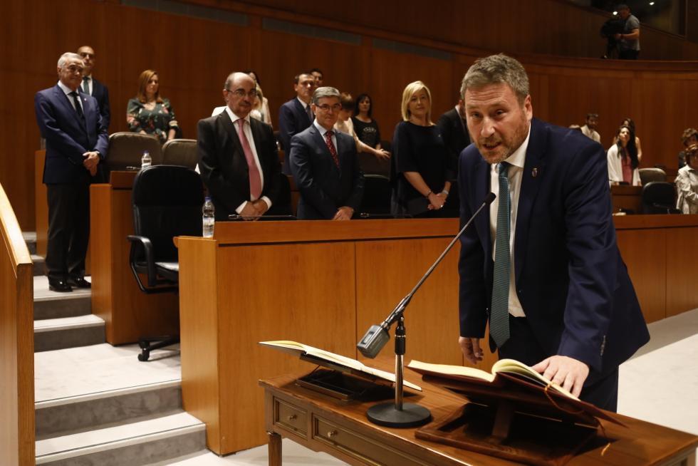 Imágenes de la sesión constitutiva del parlamento autonómico, la primera de la X legislatura