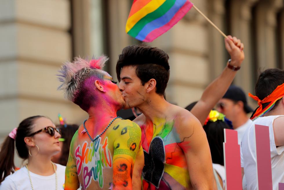 Gay pride parade in nyc 2009