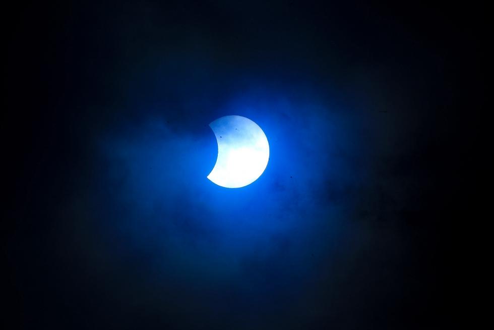 AME2822. MERLO (ARGENTINA), 02/07/2019.-El sol cubierto por la luna durante el eclipse solar total, este martes en la ciudad de Merlo, San Luis (Argentina). EFE/Nicolas Aguilera Eclipse solar total 2019
