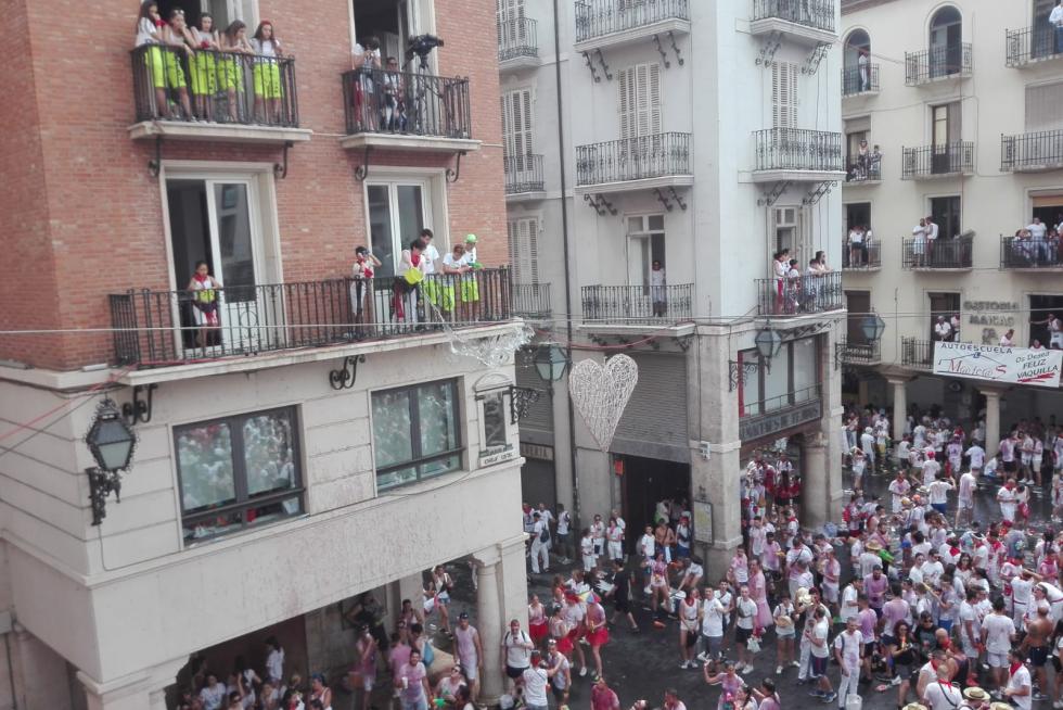 El tiempo acompaña a la fiesta.