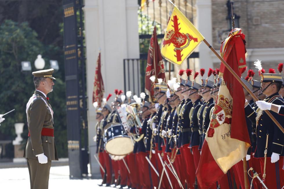 l Rey preside en la Academia General Militar de Zaragoza el acto de entrega de Reales Despachos a los nuevos oficiales del Ejército y de la Guardia Civil