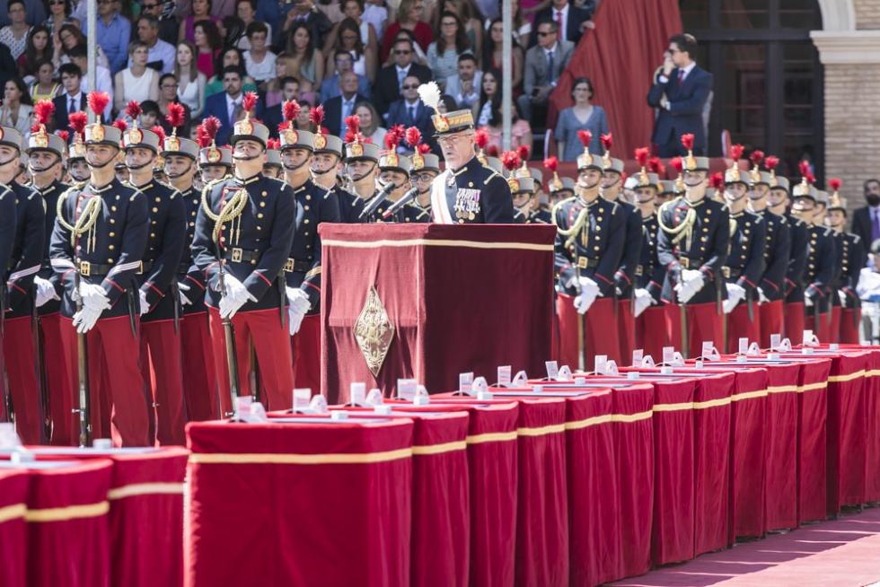 El Rey ha presidido la nueva entrega de Despachos en la AGM