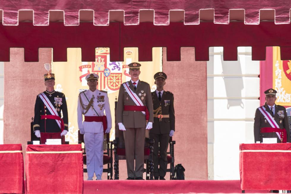El Rey ha presidido la nueva entrega de Despachos en la AGM
