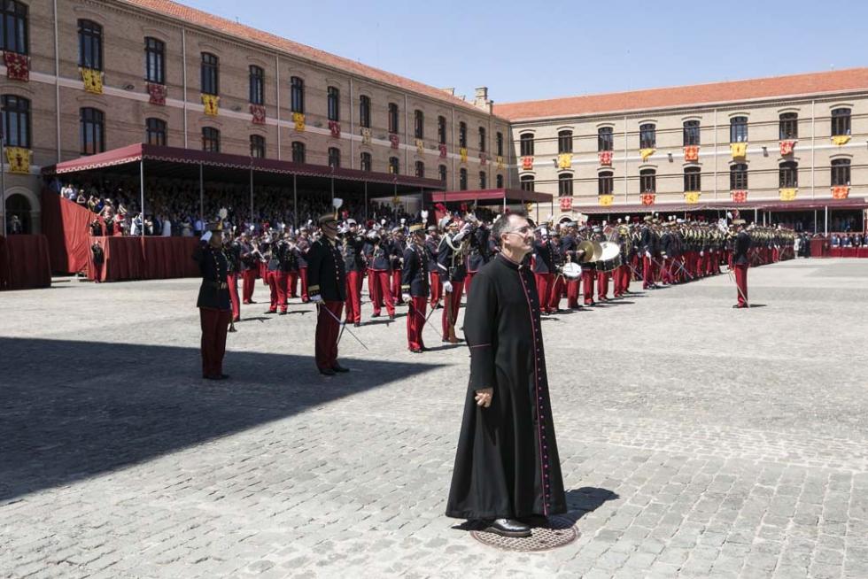 El Rey ha presidido la nueva entrega de Despachos en la AGM