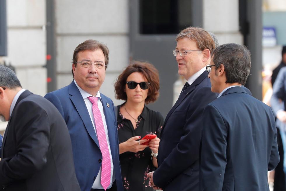 Debate de investidura del que podría salir el primer Gobierno de coalición de la democracia.