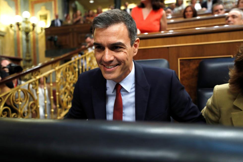 Debate de investidura del que podría salir el primer Gobierno de coalición de la democracia.