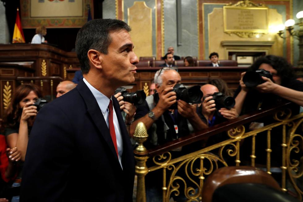 Debate de investidura del que podría salir el primer Gobierno de coalición de la democracia.
