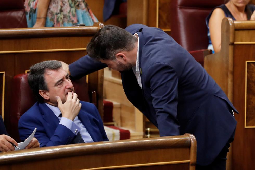Comienza la segunda jornada de la investidura de Pedro Sánchez, que concluirá con la primera votación en la que el candidato necesitaría mayoría absoluta.