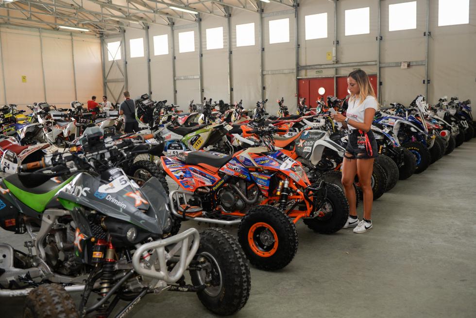 Presentación de la 36ª Baja Aragón en Teruel. Jornada de verificaciones técnicas y administrativas
