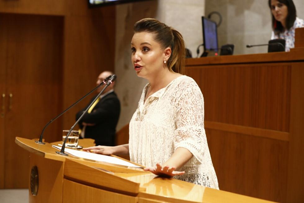 Intervención de Maru Díaz, portavoz de Podemos en las Cortes de Aragón, antes de segunda sesión de investidura de Lambán.